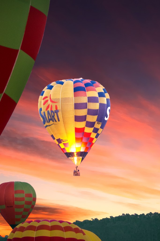 #516 - Hot Air Balloon, Evening.